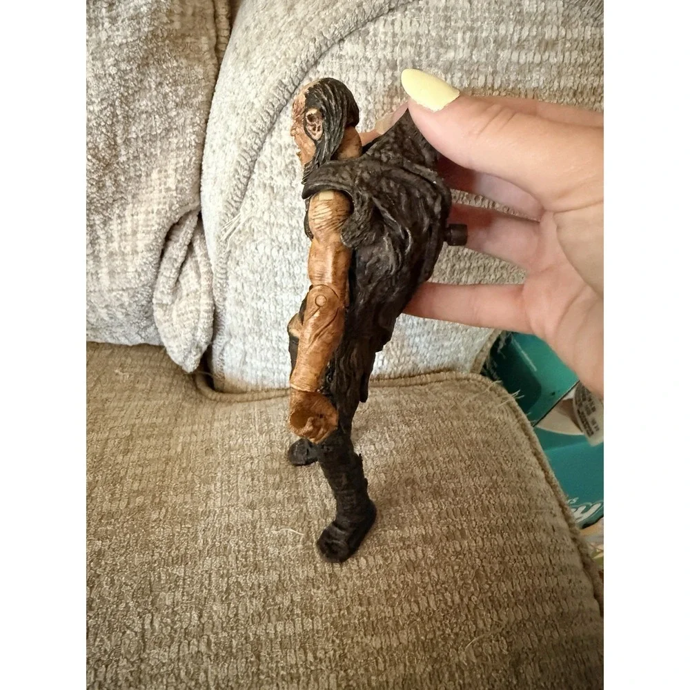 ToyBiz Lord Of The Rings The Two Towers Sharku 2003 Action Figure Loose‎ 7.5